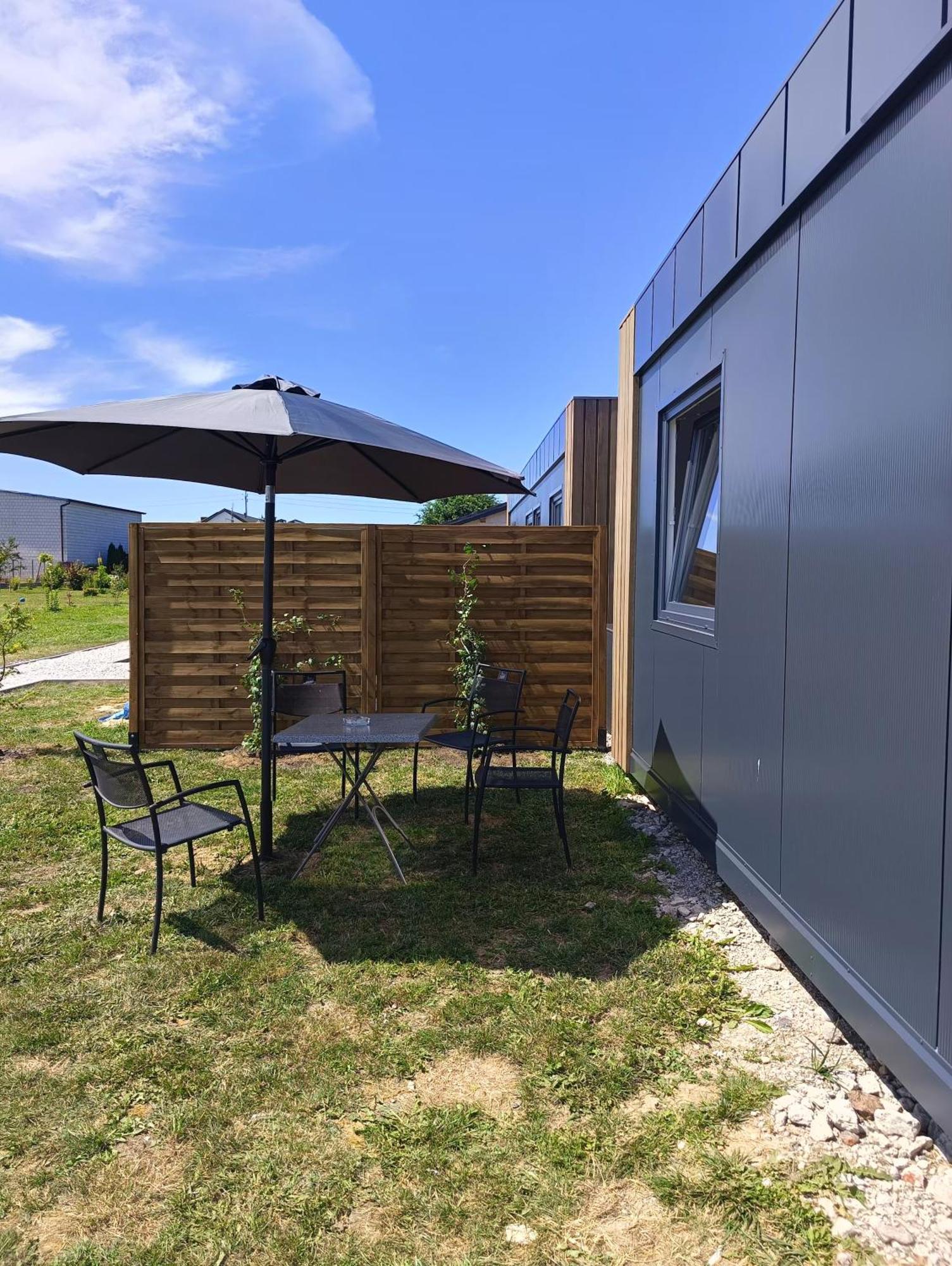 Ostoja Czersk Gora Kalwaria Zamek Krolowej Bony Domki Caloroczne Exterior foto